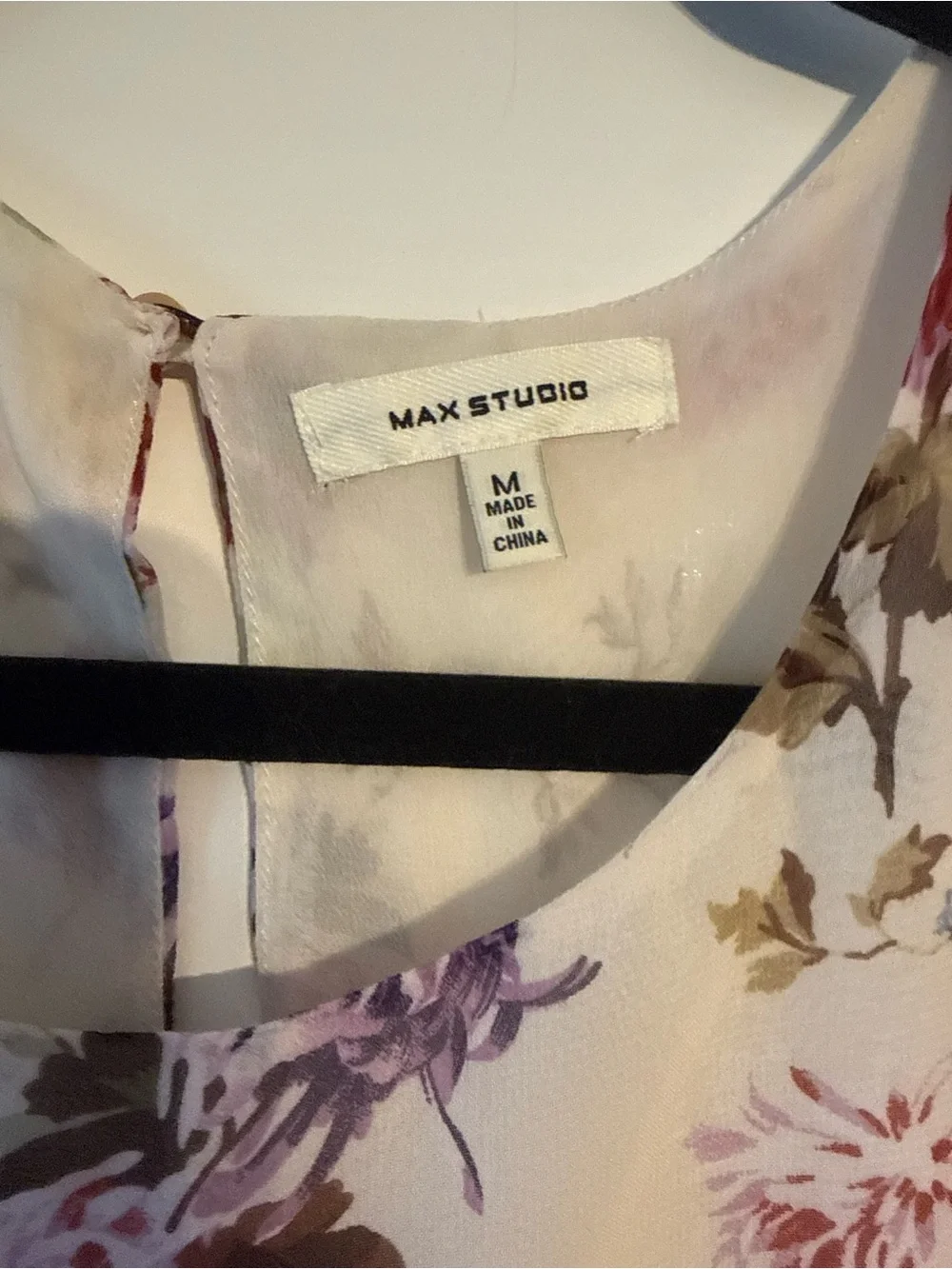 Max Studio Cream Floral Sleeveless Camisole with Pink & Purple Blooms